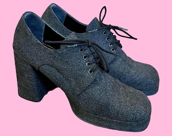 Vintage 1990s GREATER LA Grey Black Chunky Platform Block Heel Lace Up Shoes
