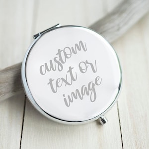 Custom Compact Mirror, Travel Mirror, Personalized Maid of Honor, Wedding Party Gifts, Best Friend Gift, Birthday Present for Mom