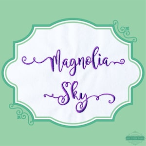 Bordado Magnolia Sky Font - 0.75&quot; 1&quot; 1.5&quot; 2&quot;- BX Incluido - 11 Formatos de Máquina - Archivos de Descarga Instantánea