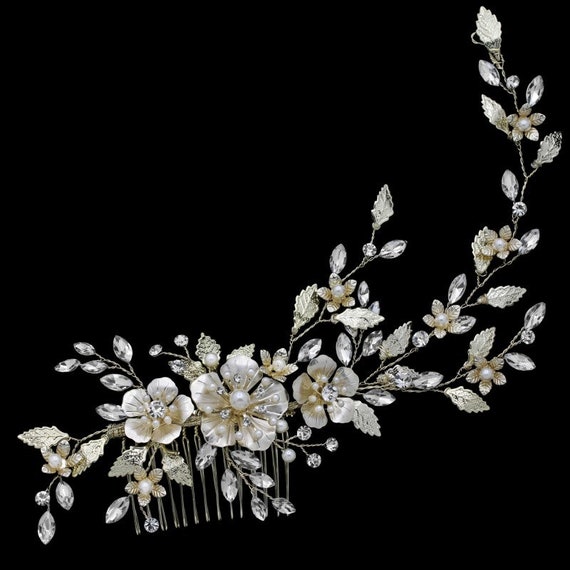 wedding bridal crystal great gatsby Vintage gold filigree brooch black rhinestones white pearls