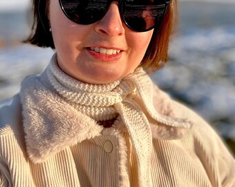 Small Merino Wool Scarf Sophie. Knitted Neck Scarf. Small Skinny Neckerchief