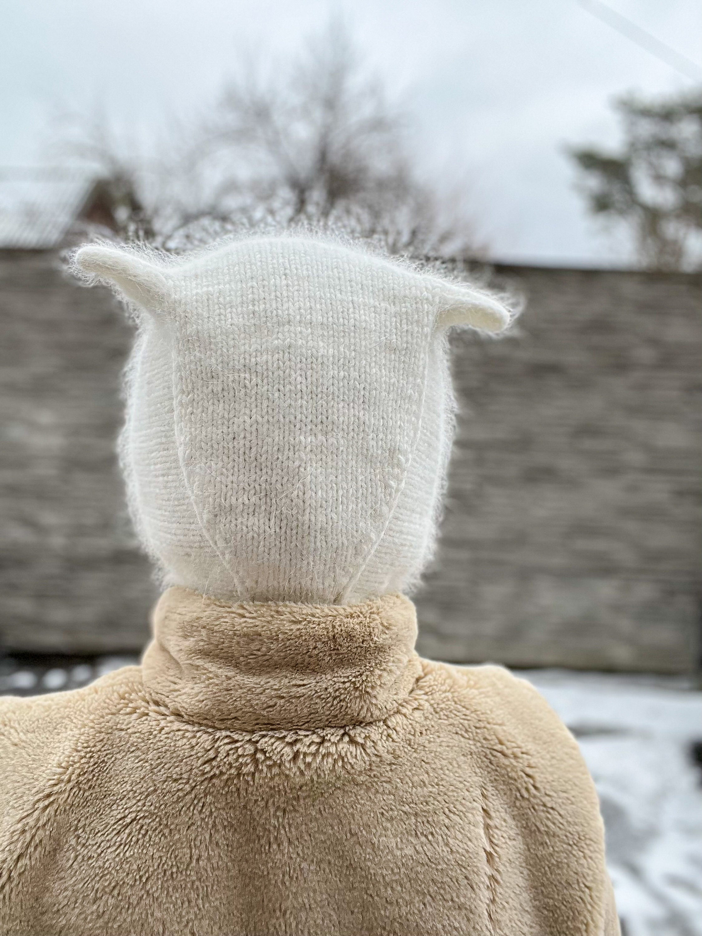 NEWAVE  CAT HAIR BEANIE ARM WARMER アイボリー NEWAVE CAT HAIR BEANIE – YZ