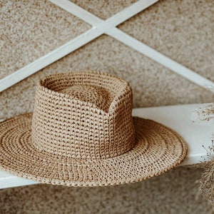 Raffia Hat. Elegant Summer Fedora Travel Color Kraft. Fedora Ladies Straw Hat. Fedora hat for women.