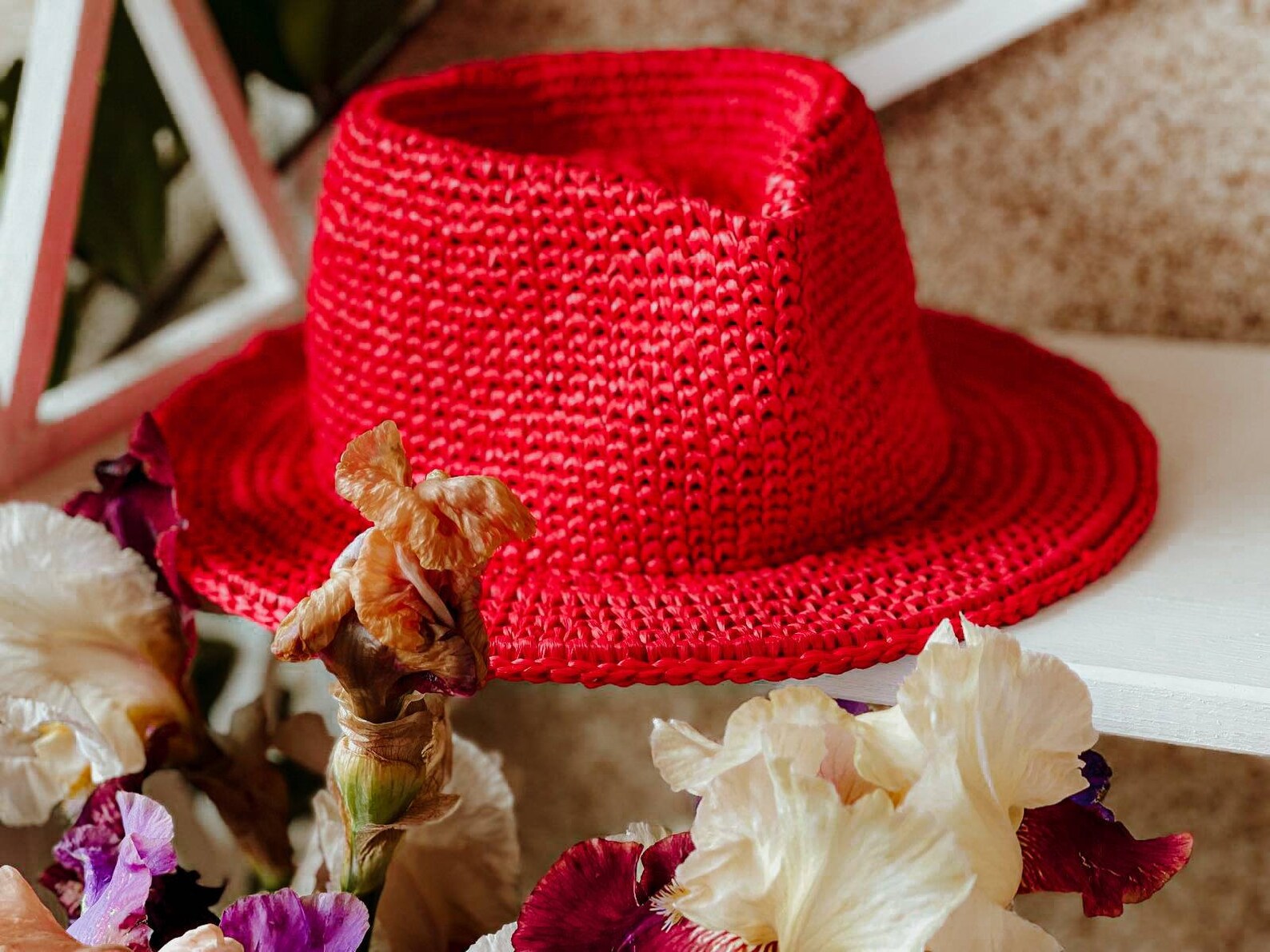 Fedora Red straw hat. Elegant Summer Fedora Travel. Vintage Etsy