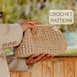 English Video Tutorial PDF pattern Cloud Bag. Crochet pattern dumpling bag