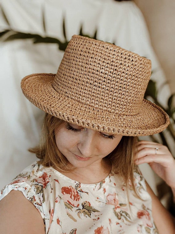 Raffia Straw Bucket Hat: Women display picture 2