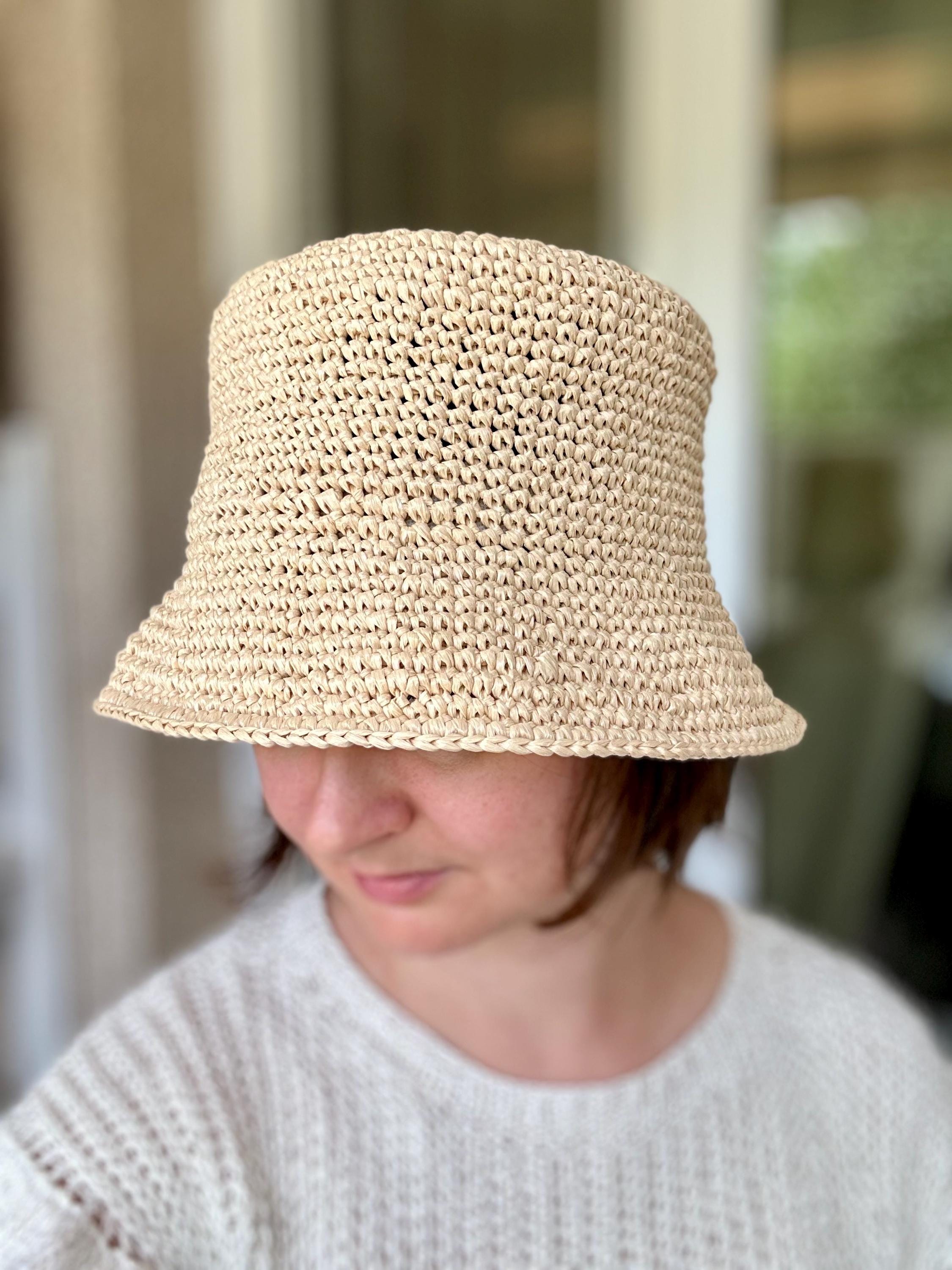 Handmade Raffia Bucket Hat, Foldable Beach Sun Hat  display picture 1
