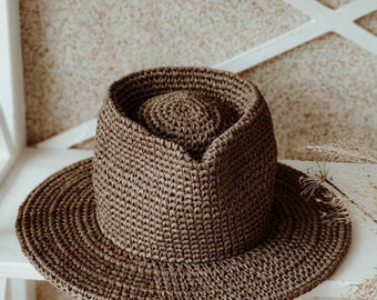 Kraft Straw Fedora Hat: Wide Brim Unisex Raffia Sun Hat