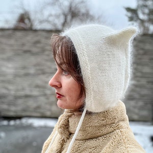 Bonnet cap. Cat ear bonnet. Cat women hat. Cat ear knit hat. Cat ear beanie.