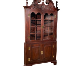NVIN0438 Henkel Harris Mahogany Corner Cabinet
