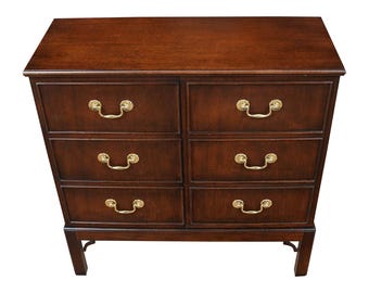 NVIN0568 Vintage Mahogany Two Door Chest