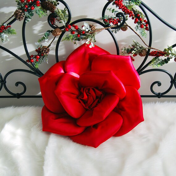 red rose cushions