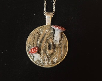 Woodland necklace- red mushroom