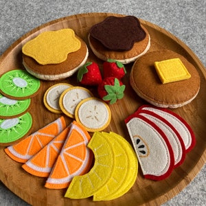 Pancake Set / Handmade Felt Play Food for Kids / Pretend Play / Montessori Educational Kitchen Toys / Role Play / Ready to Ship