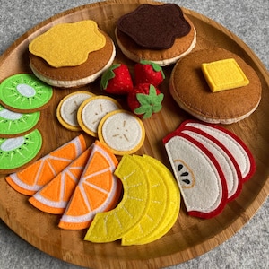 Pancake Set / Handmade Felt Play Food for Kids / Pretend Play / Montessori Educational Kitchen Toys / Felt Toy Food for Toddlers and Kids