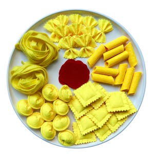 Pasta Play Set | Handmade Felt Montessori Pretend Play Kitchen Toy | MorKuzuNY