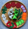 Vegetables Set \/ Handmade Felt Play Food for Kids \/ Pretend Play \/ Montessori \/ Educational Kitchen Toys \/ Role Play \/ Ready to Ship product logo