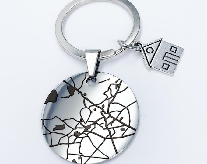 Personalized Engraved Metal Keychains – Customizable with Text and Map DesignFather's Day