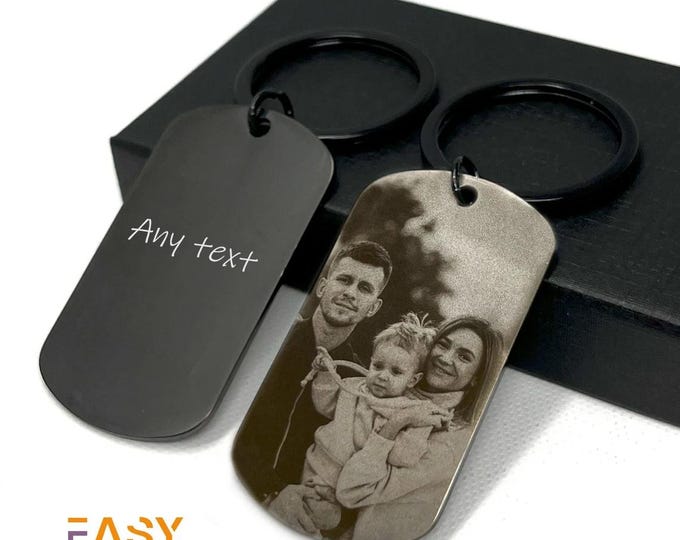 Personalized Photo Engraved Keyring: Custom Text, Durable Metal