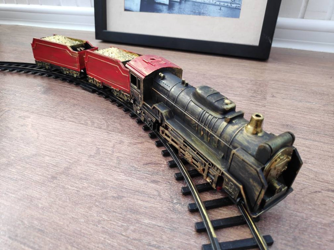 Train set in vintage style. Model trains. Model railroad. Etsy