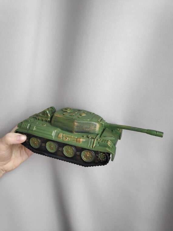 Army tank. Plastic model tank in vintage style. Interactive Etsy