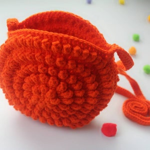 Boho-Chic Delight: The Marigold Circle Bag Crochet Pattern DIY Fashion image 7