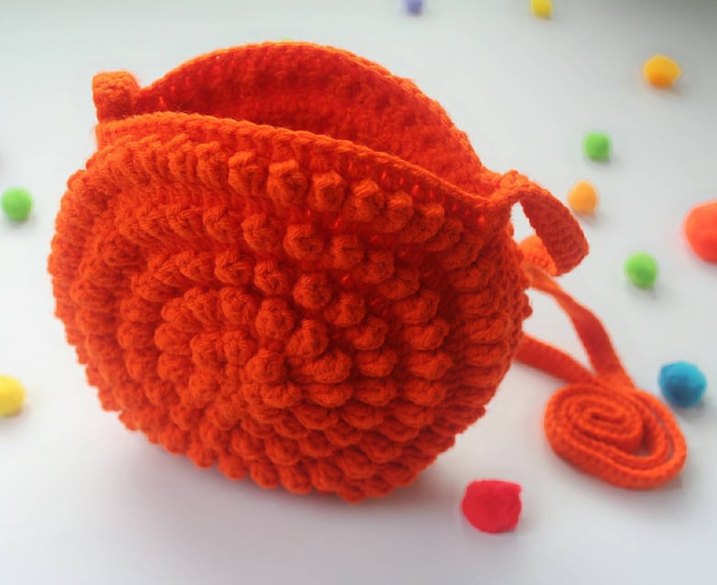 Boho-Chic Delight: The Marigold Circle Bag Crochet Pattern DIY Fashion image 7