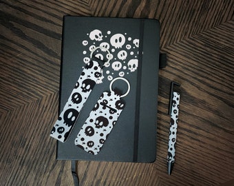 Skull Bubble Journal Gift Set | Spooky Creepmas Gothic Gift for her |  Dark Souls Macabre Lined Notebook with Keychain Pen Gift Box Set
