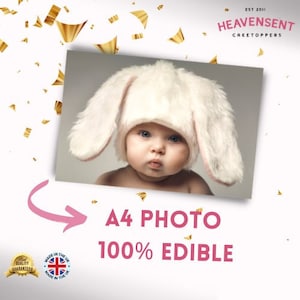 Décoration de gâteau A4 comestible personnalisée - N'importe quelle photo, nom et âge - Glaçage de qualité supérieure, plaquettes de protection ou plaquettes de papier - Décoration de gâteau d'anniversaire