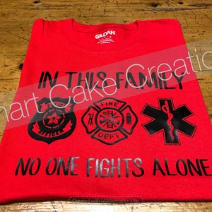誰も孤独に戦わない 救急隊員Tシャツ