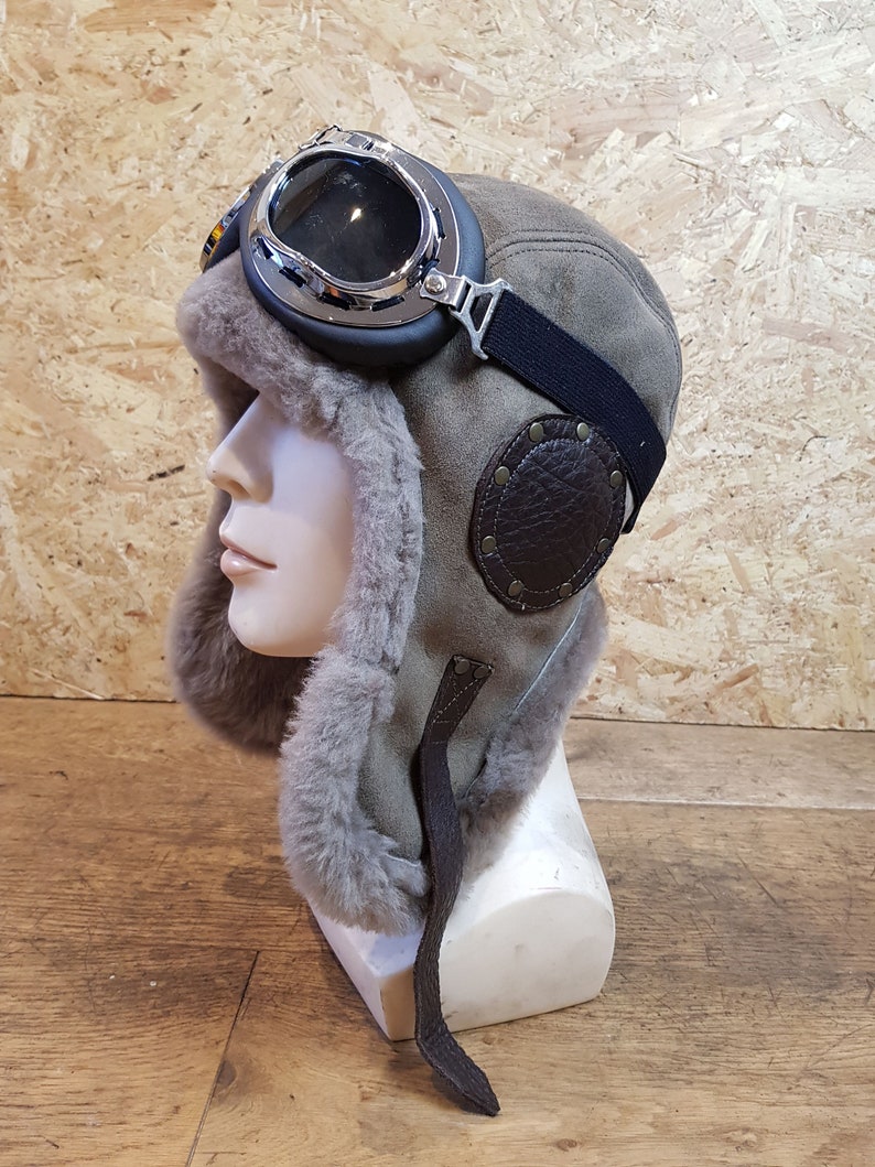 Flying Hat Black Leather Aviator Pilot Hat Motorcycle Men and Women Steamunk Hat Leather Helmet Aviation WW2 Style WWII
