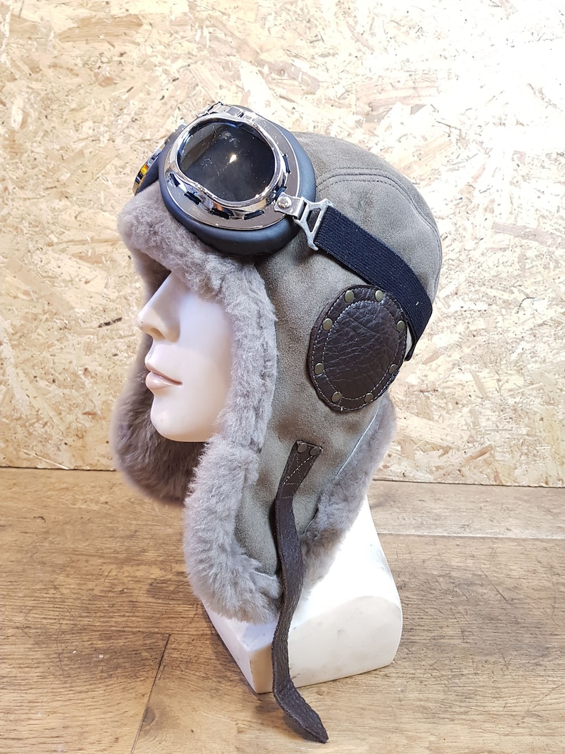 Flying Hat Black Leather Aviator Pilot Hat Motorcycle Men and Women Steamunk Hat Leather Helmet Aviation WW2 Style WWII