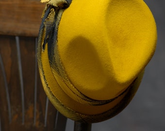 One of a kind stylish trilby felt hat, classy mustard fedora hat, handcrafted cool city trilby, modern Fedora headgear, cool stuff hat