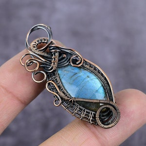Labradorite Pendant, Copper Wire Wrapped Pendant, Handmade Pendant, Gemstone Jewelry, Copper Pendant, Labradorite Jewelry, Wire Wrap Jewelry