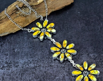 Honey Turquoise Necklace: Silver Plated Three Floral Necklace Jewelry