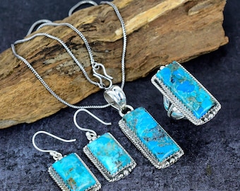 Conjunto de joyas de turquesa Kingman: colgante, anillo y pendientes de plata