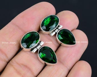 Orecchini a bottone in cromo diopside placcato argento: delicati gioielli con pietre preziose verdi