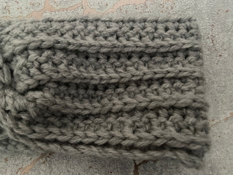 Earwarmer Warm headband Chunky headband Winter headwear Handmade crochet headwear Cosy earwarmer