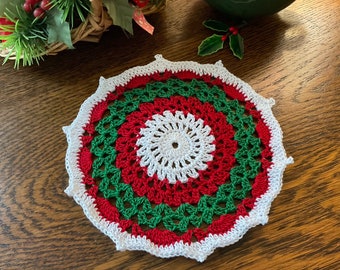 New Crochet Christmas Doily Handmade Cotton 6” Round Striped White Red Green Holiday Home Decor Xmas