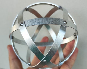 Genesa Crystal in Natural Aluminum 8, 10, 13, 16 cm Diameter, 1 CM Wide Bands. SYMMETRIC WEAVE! Read Description!