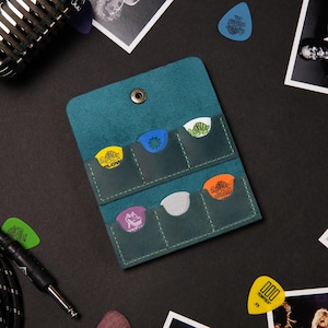Porte médiator, étui en cuir pour médiator, cadeau pour musicien, cadeau joueur de guitare, cadeau fête des pères, accessoires de musique