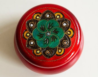 Wooden Box Handmade Hand Painted Hand Decorated Round Wooden Trinket Box Storage Box Jewelry Box