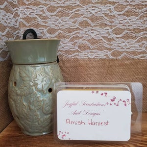 Scented Wax Melt / Amish Harvest / Clamshell Wax Tart / Flameless Candle / Wax Bar