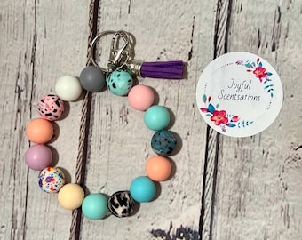 Llavero / Llavero de silicona con cuentas / Llavero de pulsera / Accesorios para mamá / Pulsera llavero estilo boho / Regalo para ella / Llavero bonito