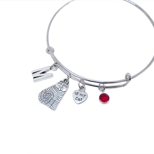 Cat bracelet Cat jewelry Personalized cat bangle Kitten bangle Kitty initial bracelet Cat lover gift Cat Charm Bracelet Kitten Bracelet gift