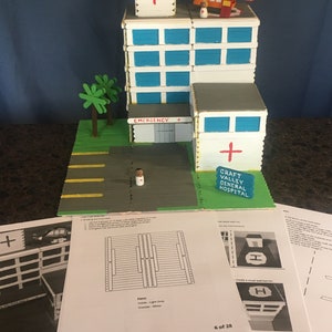Craft Stick City - Building 04 - Hospital Instruction Manual
