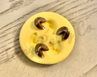Fortune Cookie AO161 Chocolate Candy Mold Etsy fortune-cookie-ao161-chocolate-candy-mold-etsy