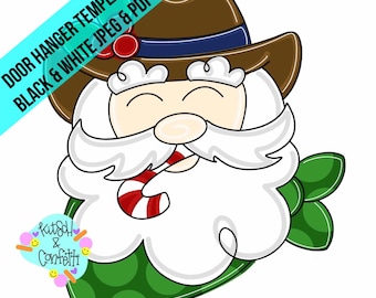 Puede incluir: Una ilustración de dibujos animados de un Papá Noel con barba blanca y un sombrero de vaquero marrón. Lleva una bufanda verde y blanca y tiene un bastón de caramelo en la boca. La imagen es una plantilla de colgador de puerta.