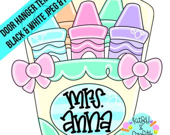 Plantilla para colgar en la puerta con diseño de caja de crayones para maestros (PDF/JPEG)