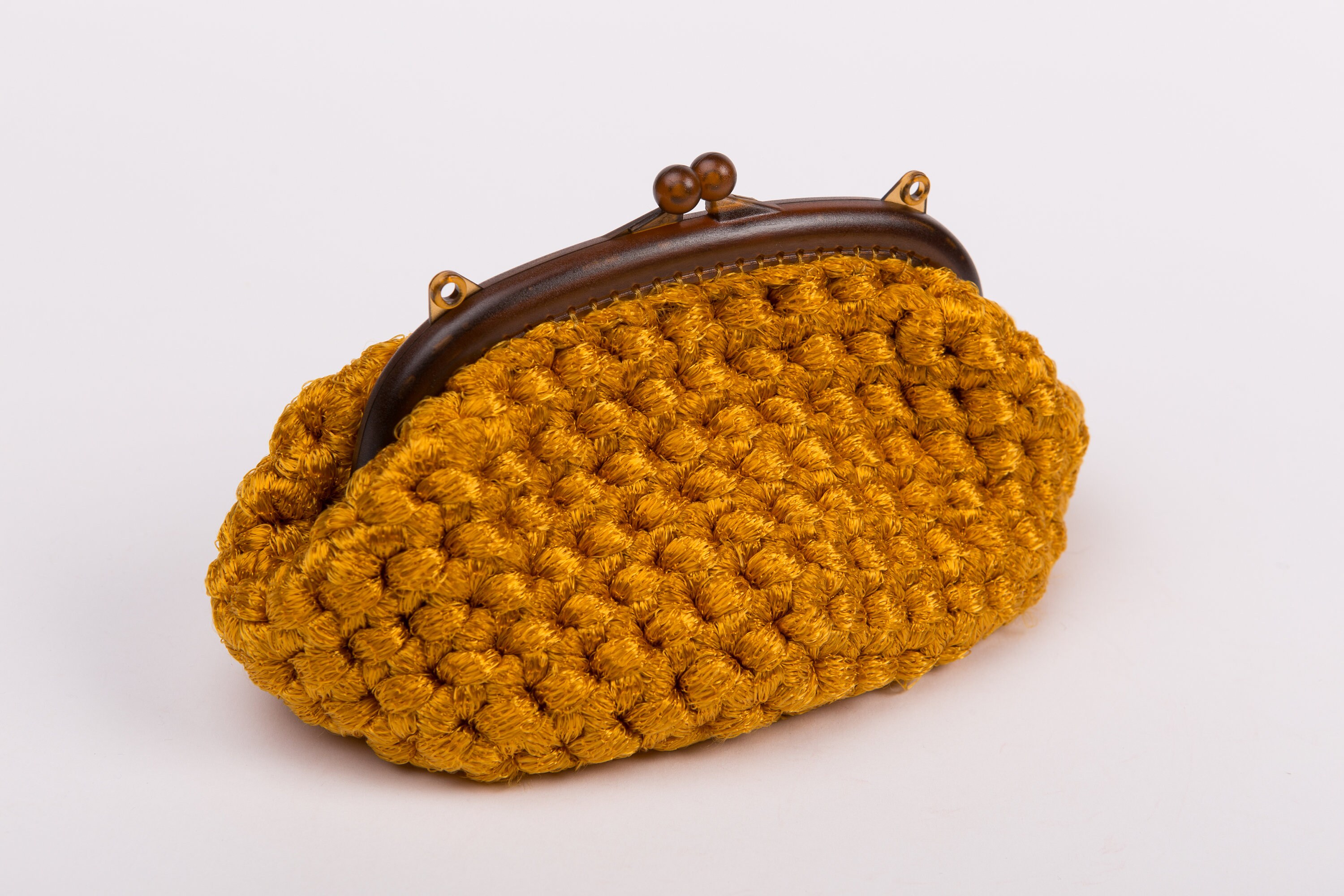 Clutch de crochet moderno color bronze con boquilla - Etsy España